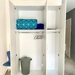 Central- Private En-suite With Balcony In Shared * Pietà