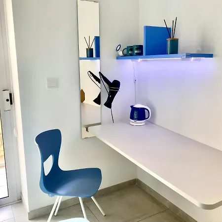 Central- Private En-suite With Balcony In Shared Pietà