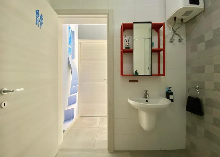 Central- Private En-suite With Balcony In Shared Pietà