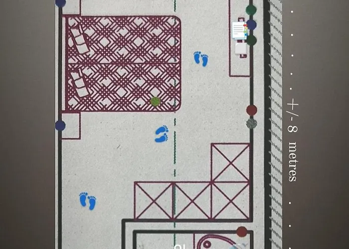 Central- Private En-suite With Balcony In Shared * Pietà